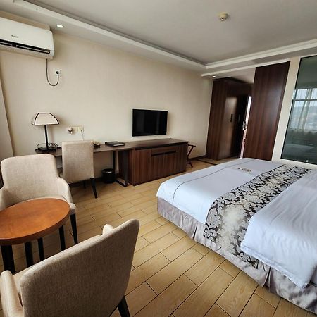Dmall Hotel 키갈리 외부 사진