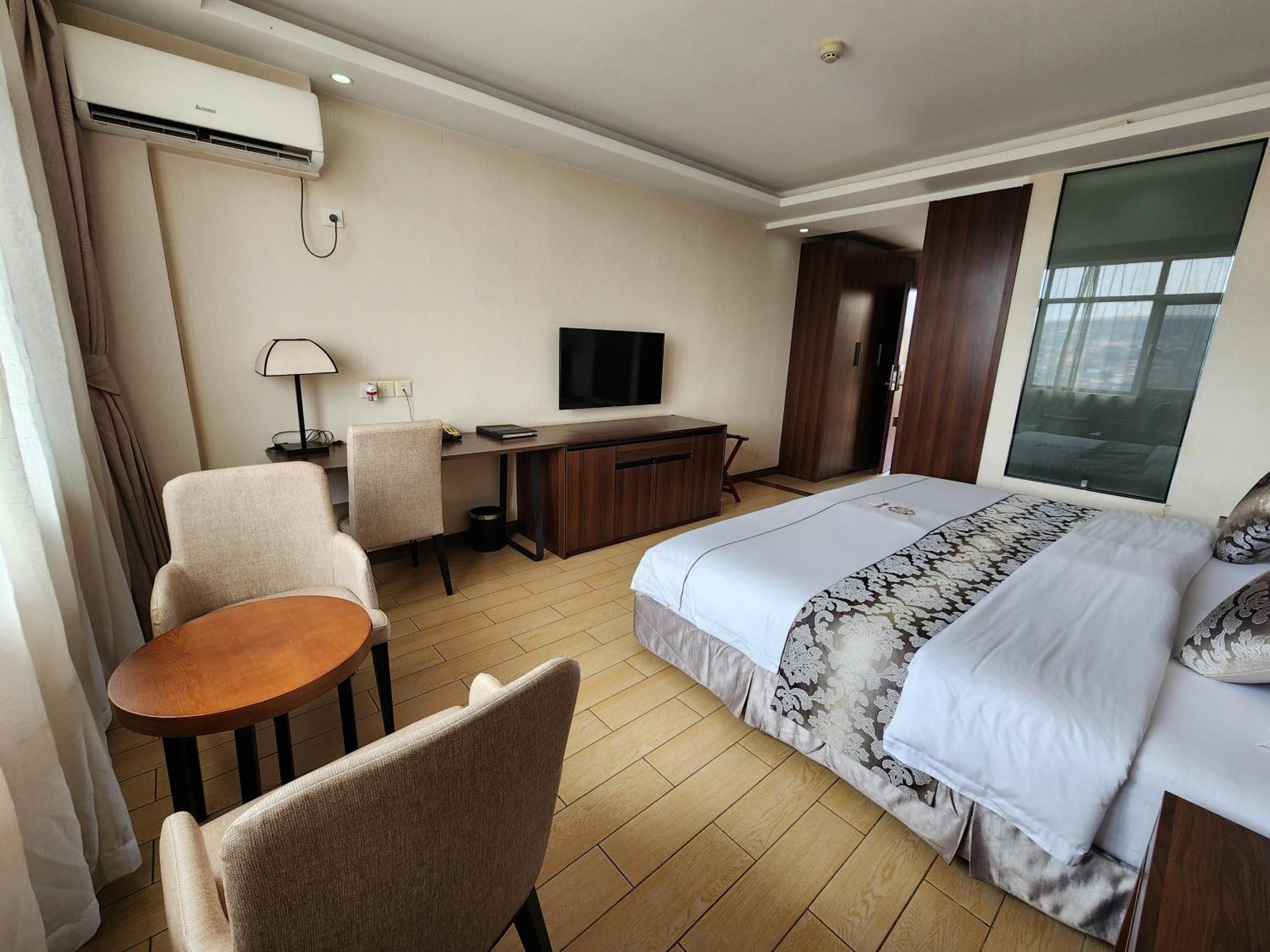 Dmall Hotel 키갈리 외부 사진